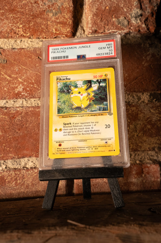 Pikachu - Jungle Base Set - PSA 10